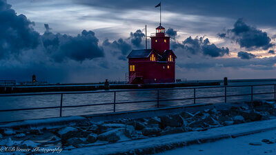 clint's photography - lighthouse at holland, mi