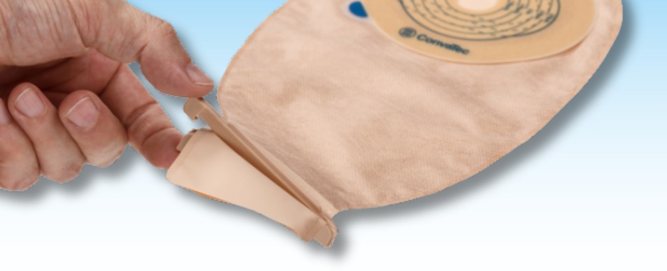 hand closing clip on drainable ileostomy bag